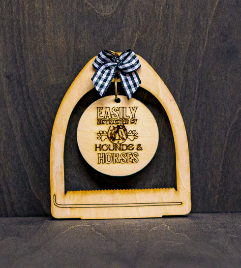 Easily Distracted | ST5_2101.jpg